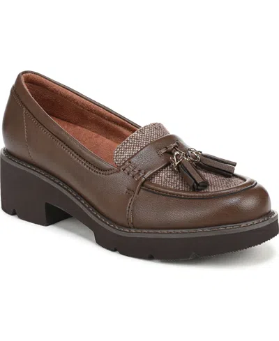 Naturalizer Committed Lug Sole Loafers In Brown