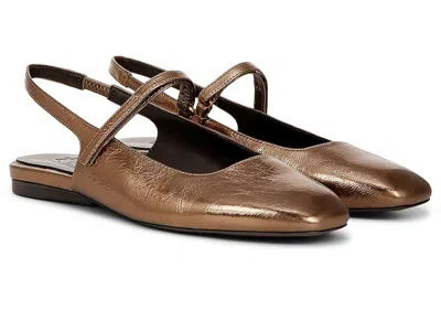 Naturalizer Connie In Brown