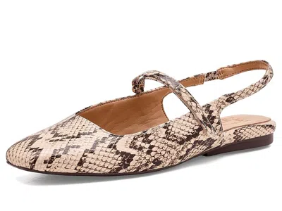 Naturalizer Connie In Brown