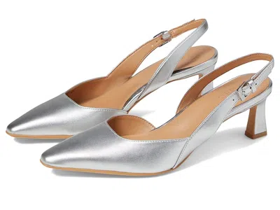 Naturalizer Dalary In Silver