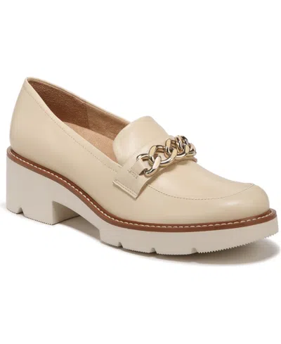 Naturalizer Desi Lug Sole Loafers In Vanilla Leather