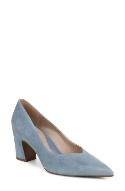 Naturalizer Ella Pointed Toe Pump In Blue