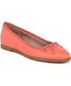Naturalizer Essential Skimmer Flat In Apricot Leather
