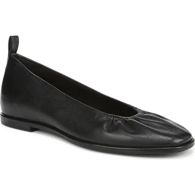 Naturalizer Estie Flat In Black Leather