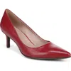 Naturalizer Everly Pump In Heart Flame
