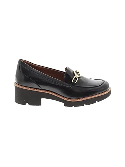Pre-owned Naturalizer Flats In Black