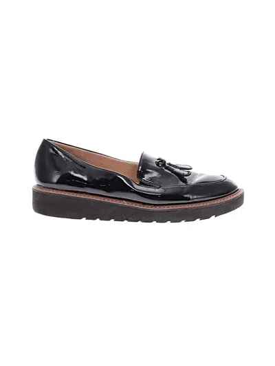 Pre-owned Naturalizer Flats In Black