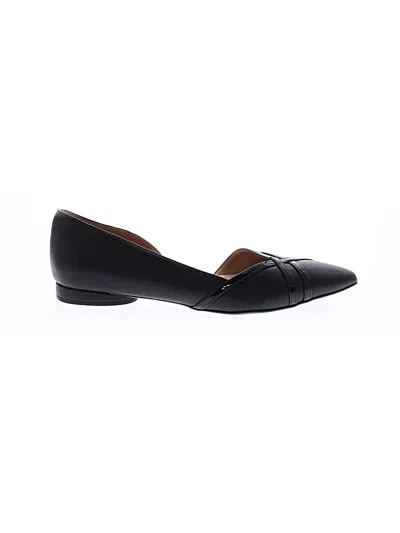 Pre-owned Naturalizer Flats In Black