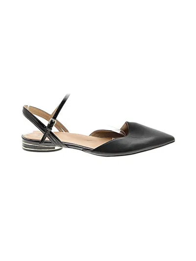 Pre-owned Naturalizer Flats In Black