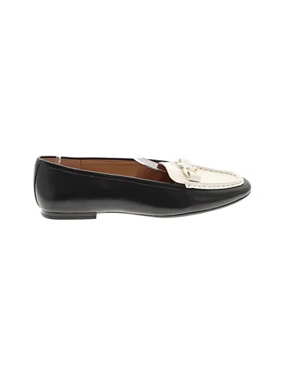 Pre-owned Naturalizer Flats In Black