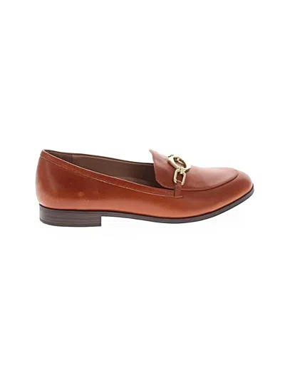 Pre-owned Naturalizer Flats In Brown