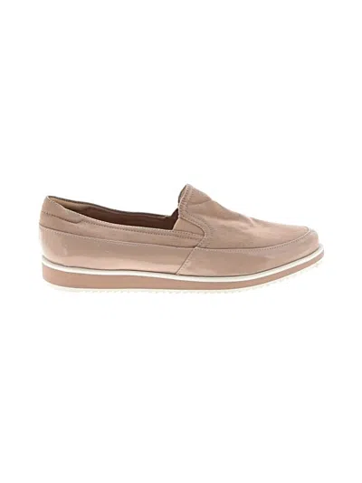 Pre-owned Naturalizer Flats In Tan