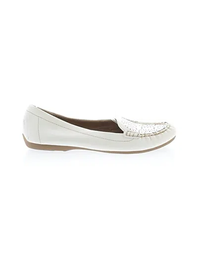 Pre-owned Naturalizer Flats In White
