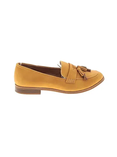Pre-owned Naturalizer Flats In Yellow