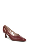 Naturalizer Gracie Pointed Toe Pump In Burgundy