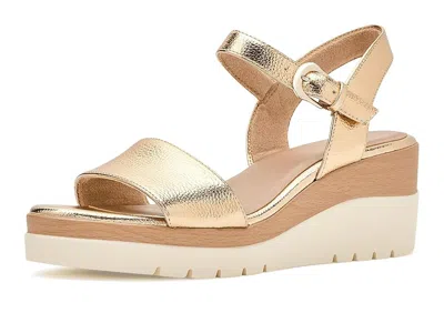 Naturalizer Graciela In Neutral
