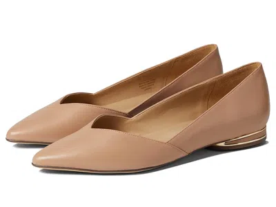 Naturalizer Havana In Brown