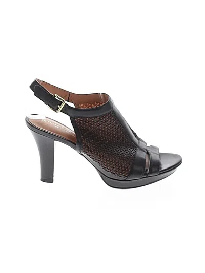 Pre-owned Naturalizer Heels In Black