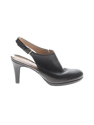 Pre-owned Naturalizer Heels In Black