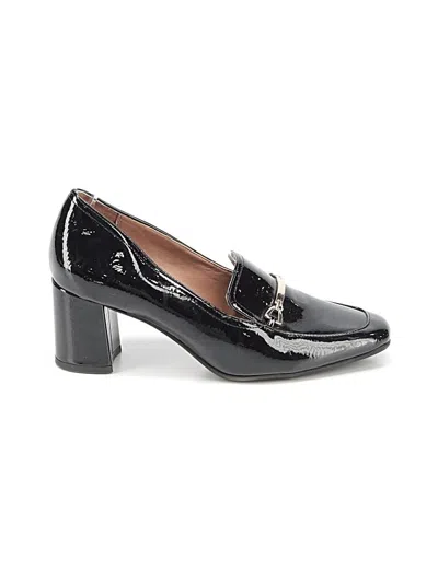 Pre-owned Naturalizer Heels In Black