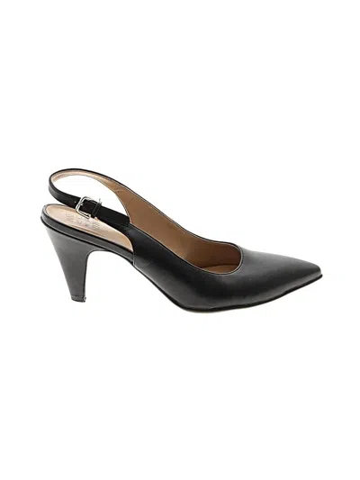 Pre-owned Naturalizer Heels In Black