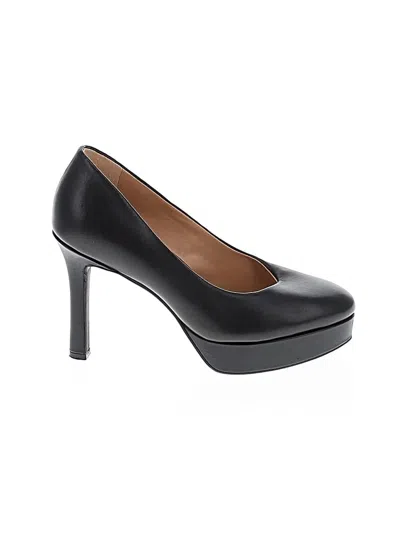 Pre-owned Naturalizer Heels In Black
