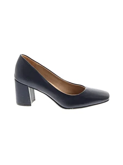 Pre-owned Naturalizer Heels In Blue