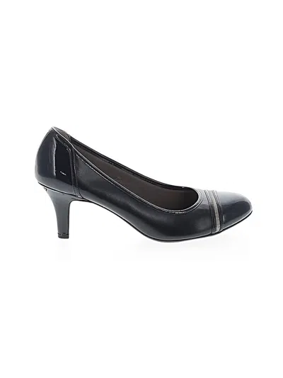 Pre-owned Naturalizer Heels In Blue