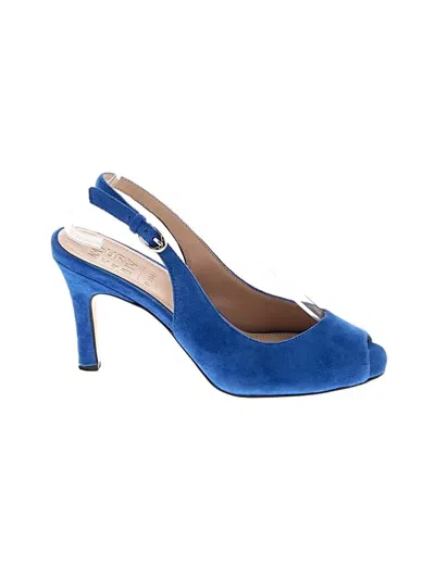 Pre-owned Naturalizer Heels In Blue