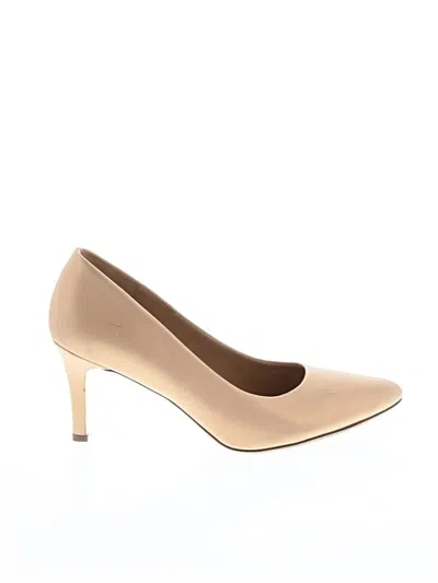 Pre-owned Naturalizer Heels In Brown