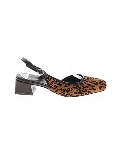 Pre-owned Naturalizer Heels In Brown