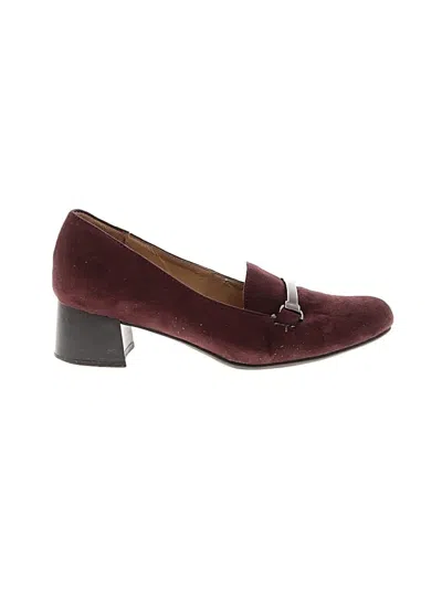Pre-owned Naturalizer Heels In Burgundy
