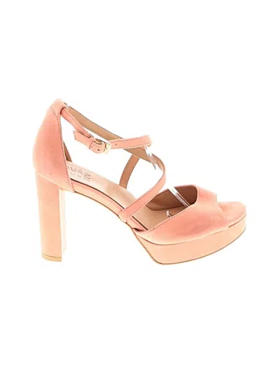 Pre-owned Naturalizer Heels In Pink