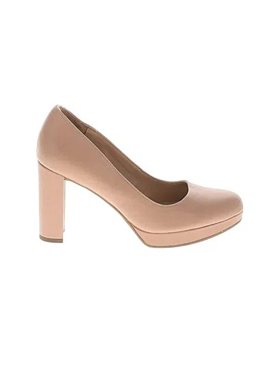 Pre-owned Naturalizer Heels In Tan