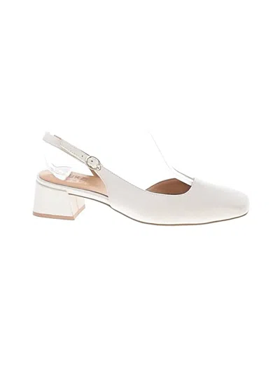 Pre-owned Naturalizer Heels In White