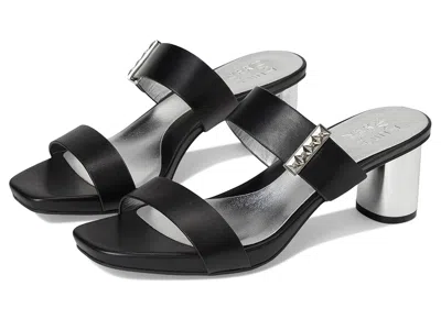 Naturalizer Ida2 In Black