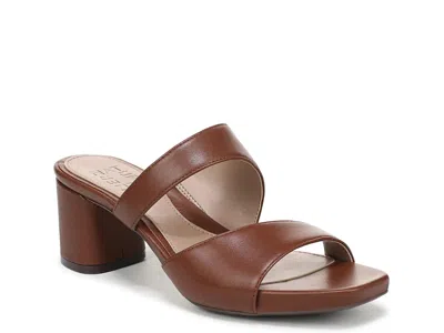 Naturalizer Iman Sandal In Brown
