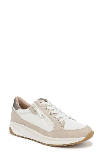 Naturalizer Jace Sneaker In White