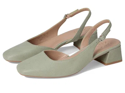 Naturalizer Jayla High