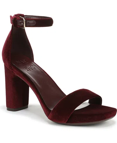 NATURALIZER JOY SQUARE TOE ANKLE STRAP DRESS SANDALS