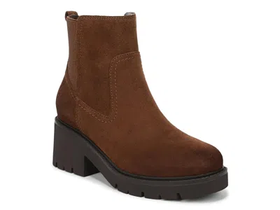 Naturalizer Juni Bootie In Brown