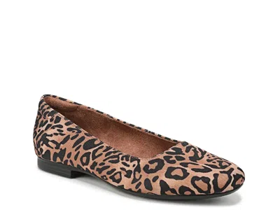 Naturalizer Kari Ballet Flat In Animal Print