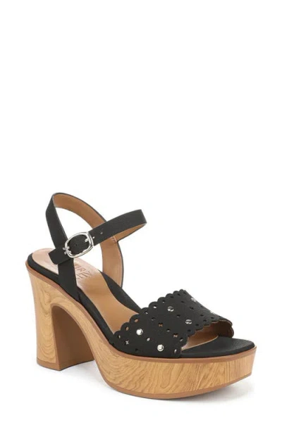 Naturalizer Kira Platform Sandal In Black