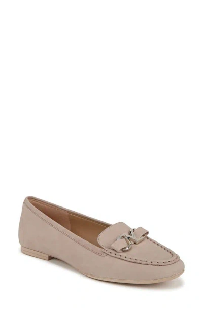 Naturalizer Layla Loafer In Warm Fawn Tan Nubuck