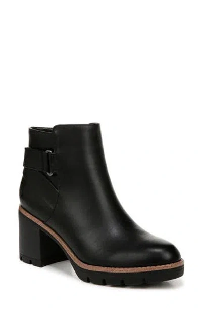 Naturalizer Madalynn Bootie (women)<br> In Black