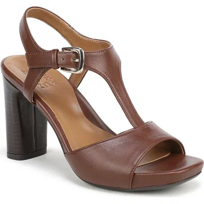Naturalizer Marlowe T-strap Sandal In Brown