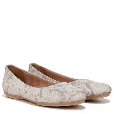 Naturalizer Maxwell Ballet Flats Women's White Snake Print Slip On Zogg3278 In Multi