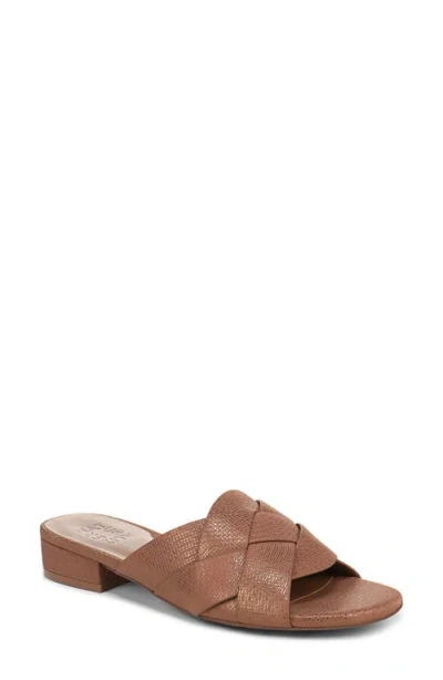 Naturalizer Morena Slide Sandal In English Tea Brown Leather