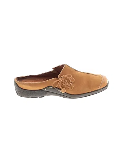 Pre-owned Naturalizer Mule/clog In Brown