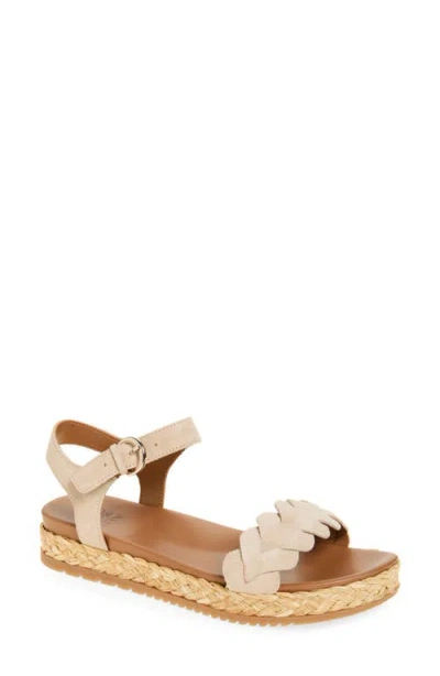 Naturalizer Neila Ankle Strap Platform Sandal